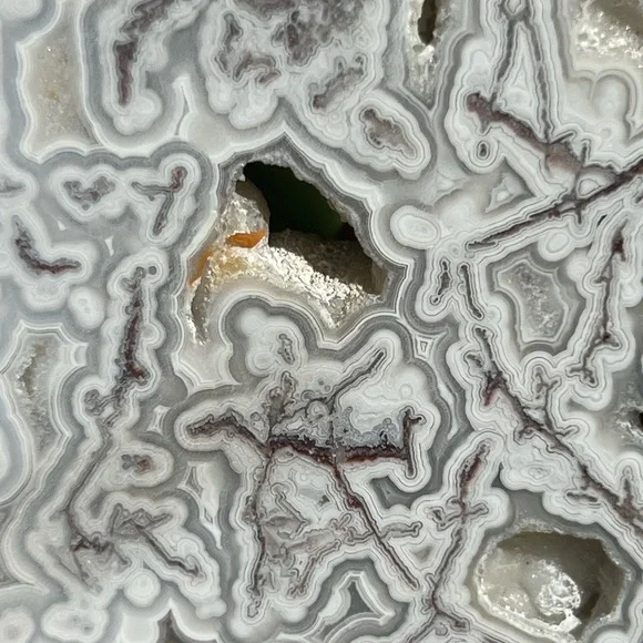 Mexican lace (1) agate slab with stand | crystal - Picture 12 of 14